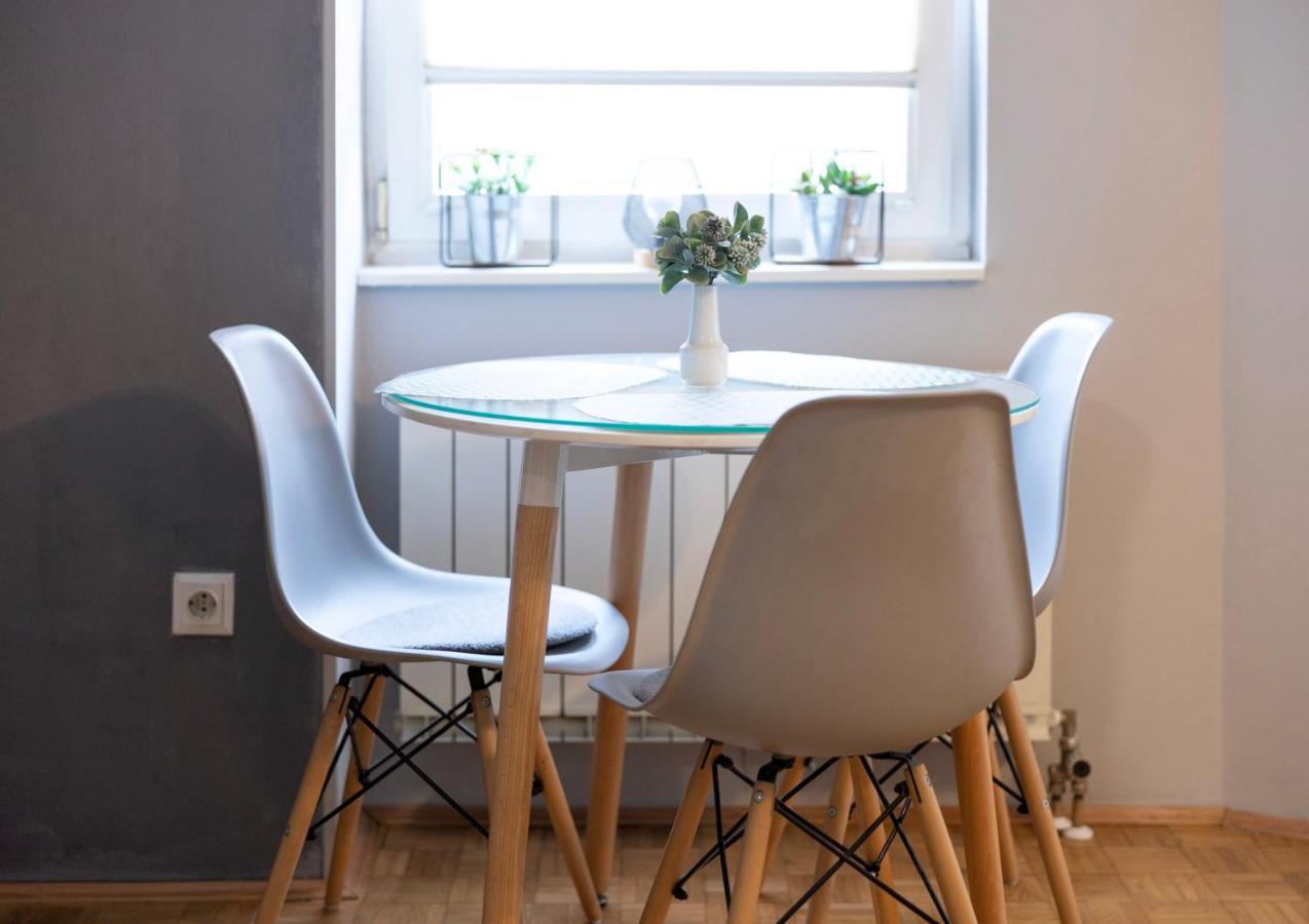 Apartment Teatar טוזלה מראה חיצוני תמונה