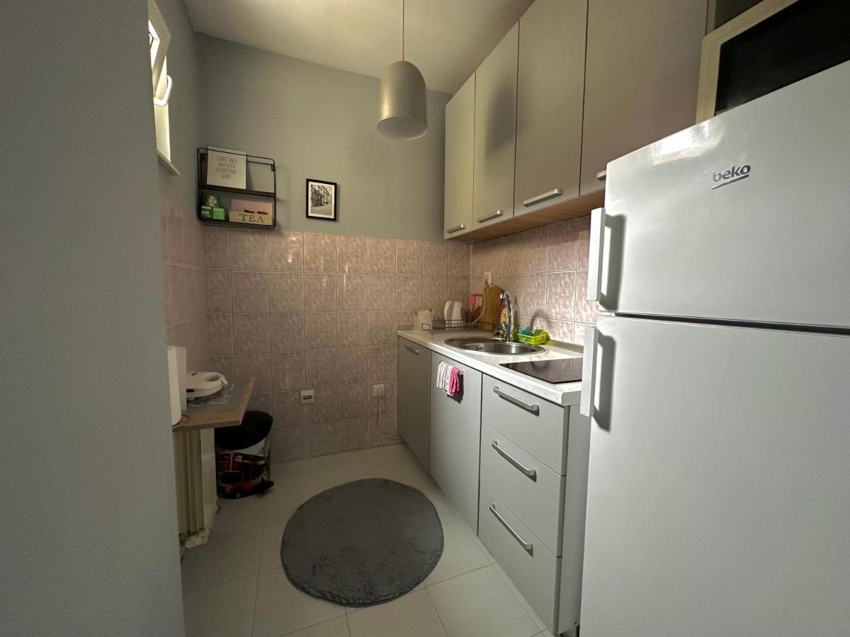 Apartment Teatar טוזלה מראה חיצוני תמונה